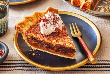 Personalized pie boxes